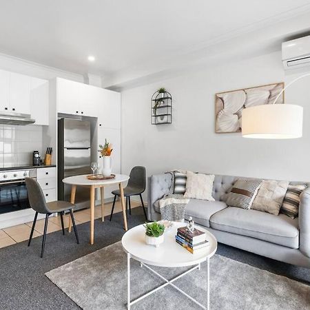 Cozy 1 Bedder In St Kilda With Balcony Apartment Melbourne Exterior photo