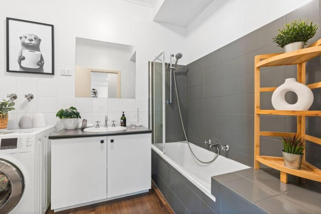 Cozy 1 Bedder In St Kilda With Balcony Apartment Melbourne Exterior photo